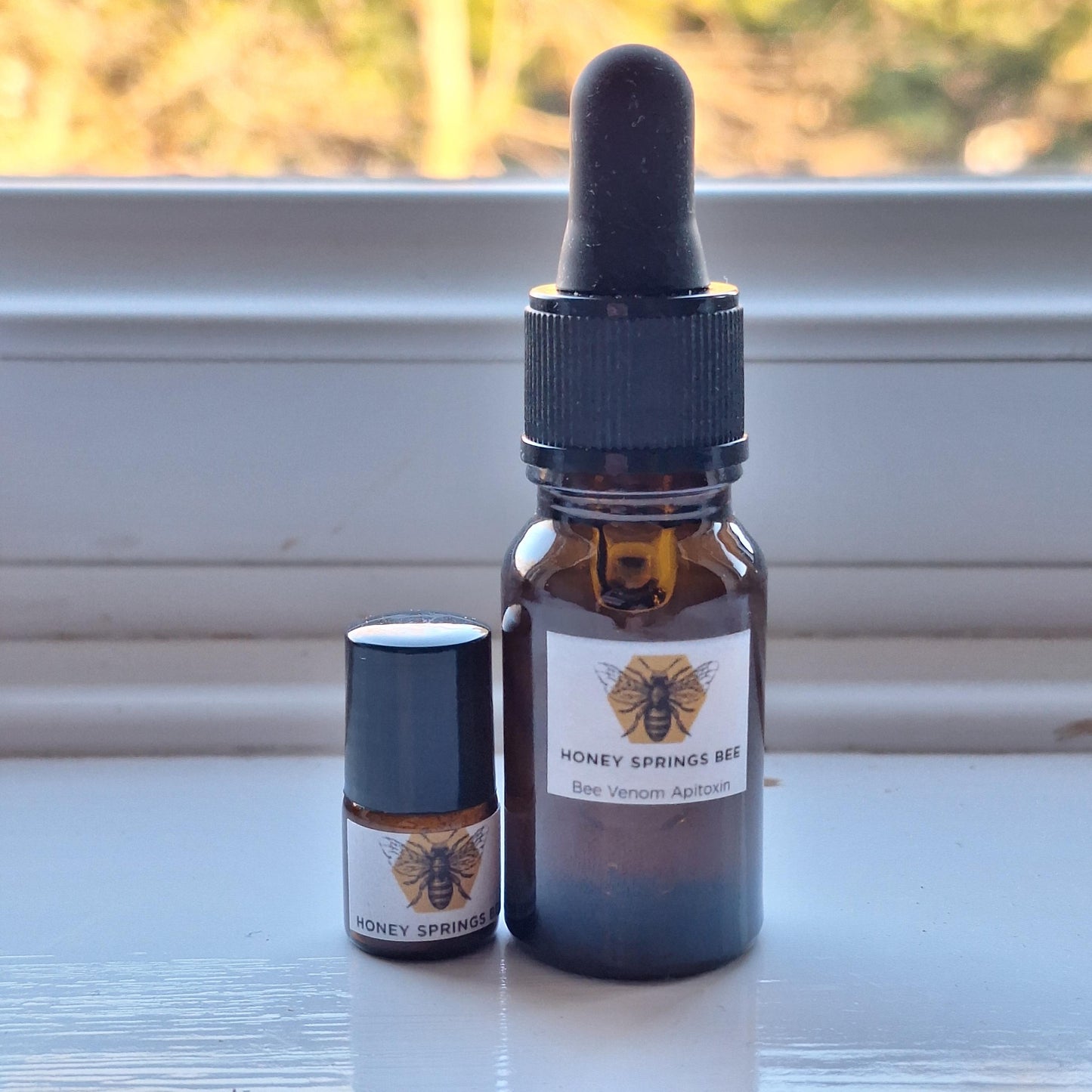 APIS Bee Venom Serum + Bee venom powder