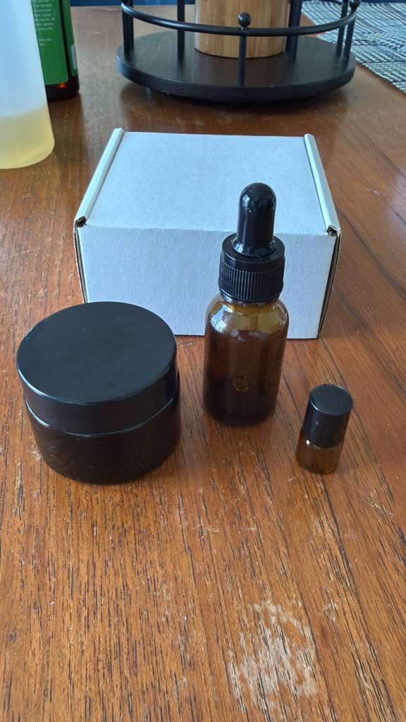 Bee Venom Gift Box